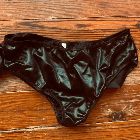 Leg Avenue Three Wishes Genie Costume Sexy - Picture 12 of 16